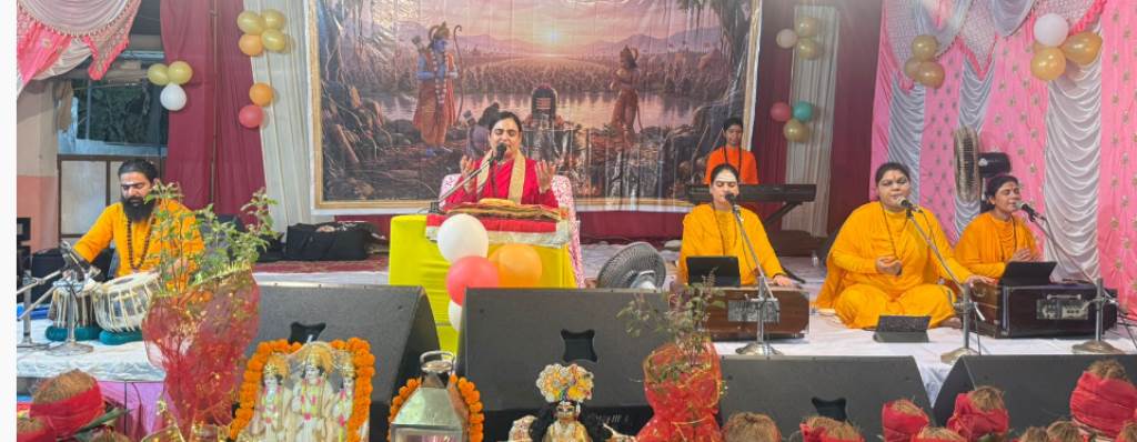 The sixth day of the Shri Ram Katha the Shabri context gave a message of devotion to the devotees
